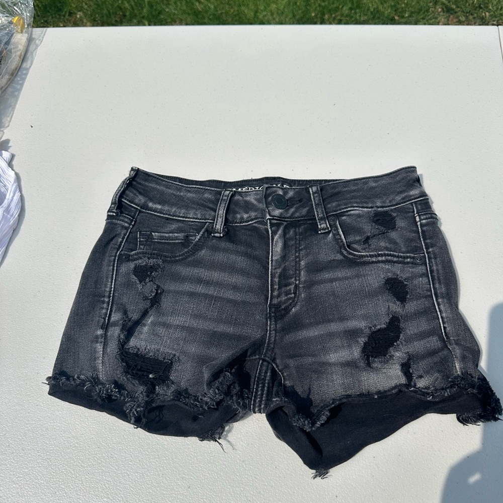 Women’s American Eagle Shorts - size 4